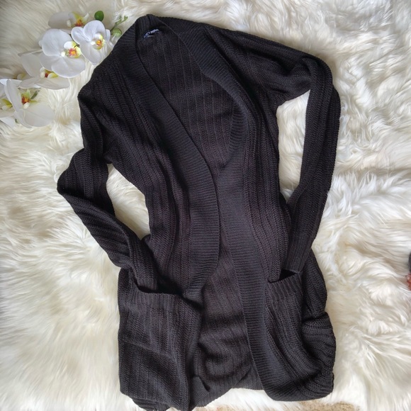 Fashion Nova Jackets & Blazers - Black Fashion Nova cardigan
